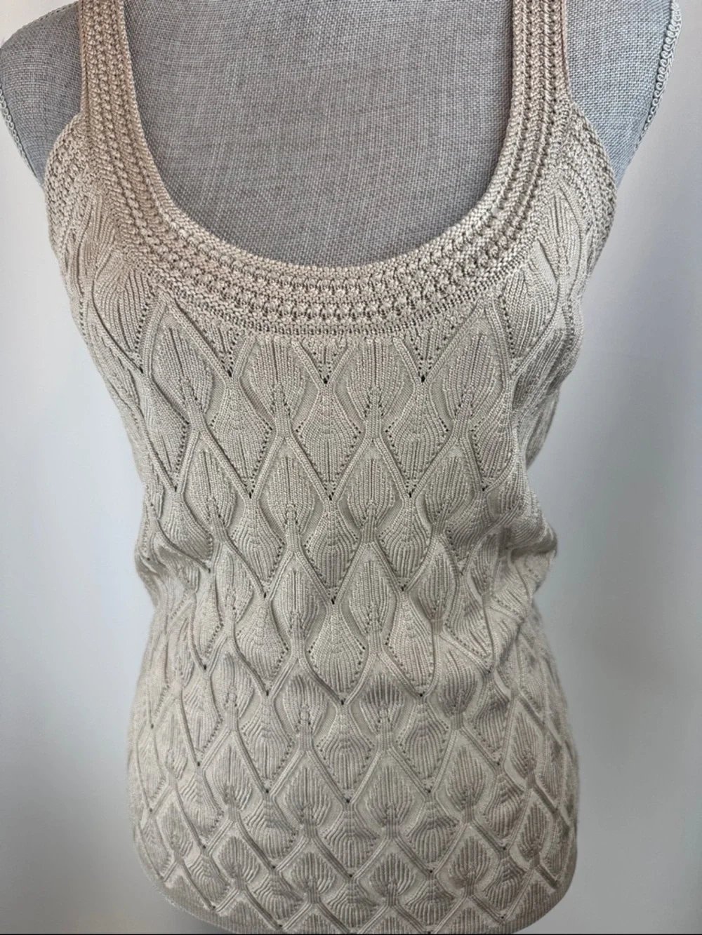 White House Black Market tan knit tank S-Small - Picture 8 of 16